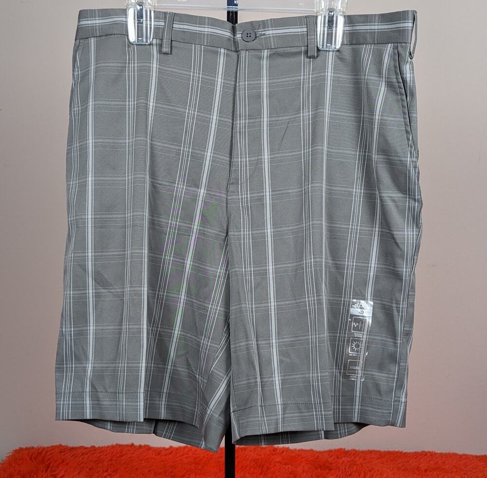 NWT BCG Mens Gray White Plaid Moisture Wicking Active Golf Shorts 40